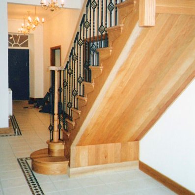 Oak flight with metal spindles that have been specially made Oak flight with metal spindles that have been specially made